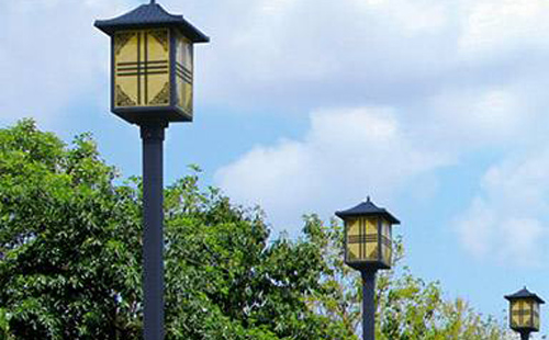 临夏庭院灯安装间距与布灯设计全解析