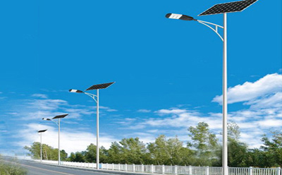 农村道路装临夏太阳能路灯选多大瓦数实测